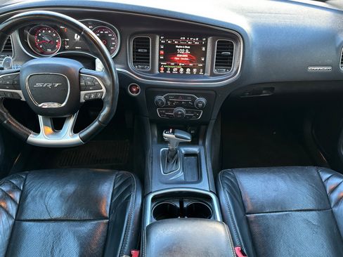 Used 2016 Dodge Charger SRT w/ Harman/Kardon Audio Group RWD image 15