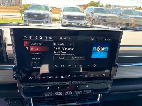 Used 2026 GMC Hummer EV SUV AWD/4WD image 21