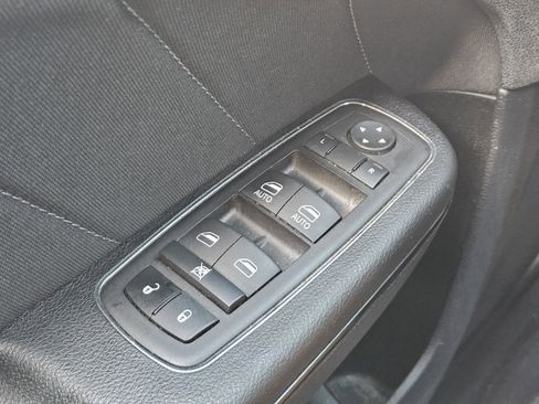 Used 2023 Dodge Charger R/T w/ Blacktop Package image 25