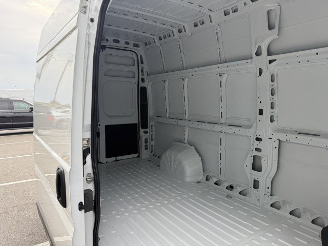 Used 2025 RAM ProMaster 3500 w/ Power Group FWD image 13
