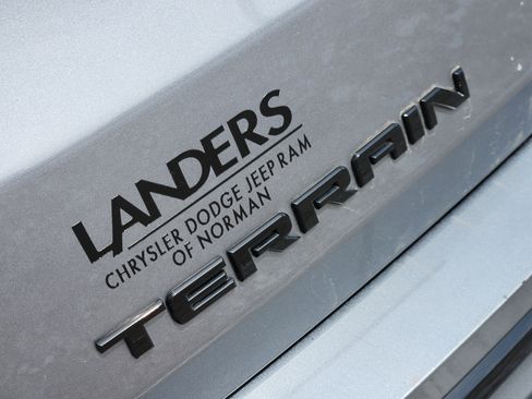 Used 2020 GMC Terrain SLT w/ Preferred Package FWD image 12