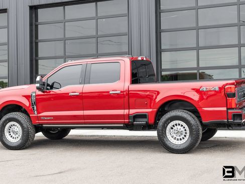 Used 2023 Ford F250 Platinum AWD/4WD image 5