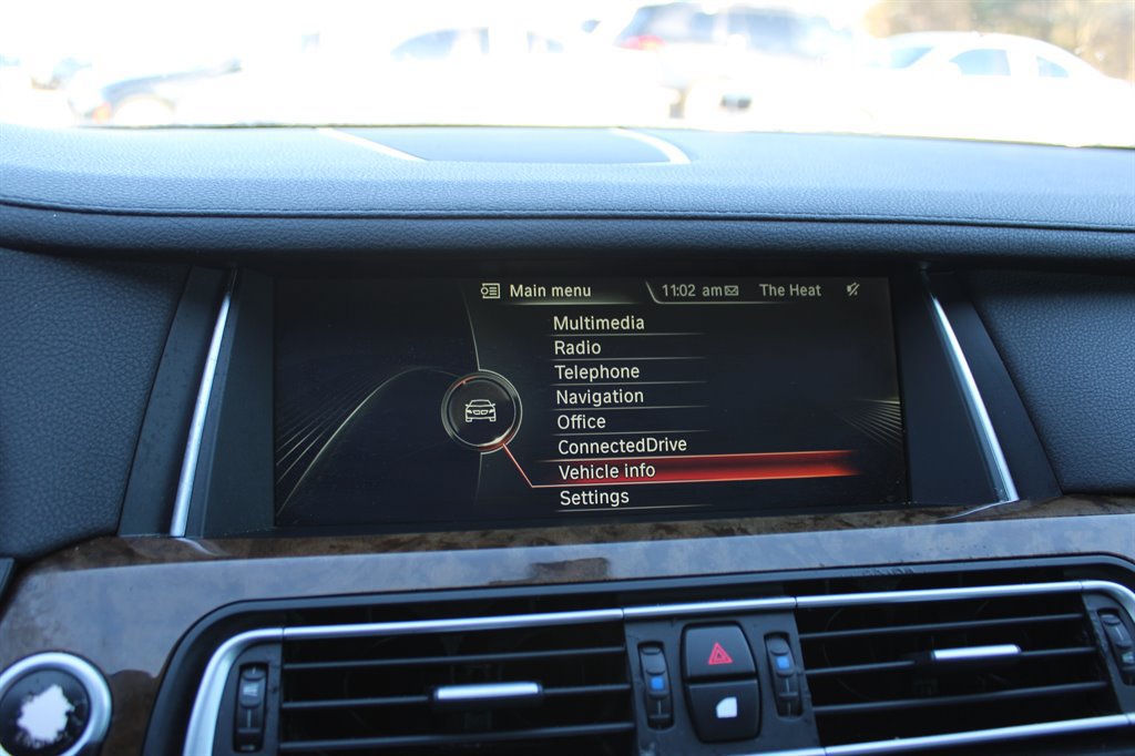 Used 2013 BMW 740Li RWD image 21
