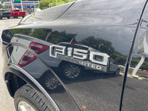 Used 2020 Ford F150 Limited w/ Trailer Tow Package AWD/4WD image 16