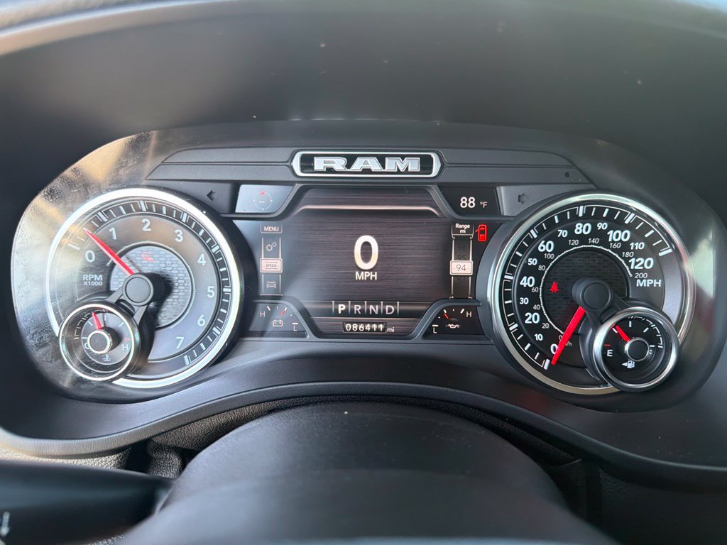 Used 2020 RAM 1500 Laramie AWD/4WD image 32