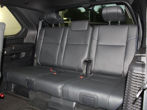 Used 2024 Toyota Sequoia Platinum image 24