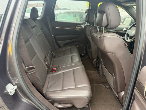 Used 2015 Jeep Grand Cherokee Summit w/ Platinum Series Group AWD/4WD image 11