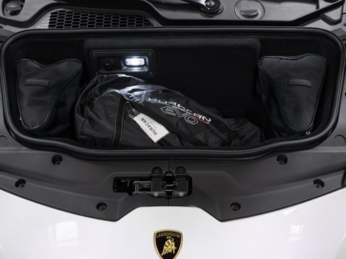 Used 2024 Lamborghini Huracan EVO AWD/4WD image 86