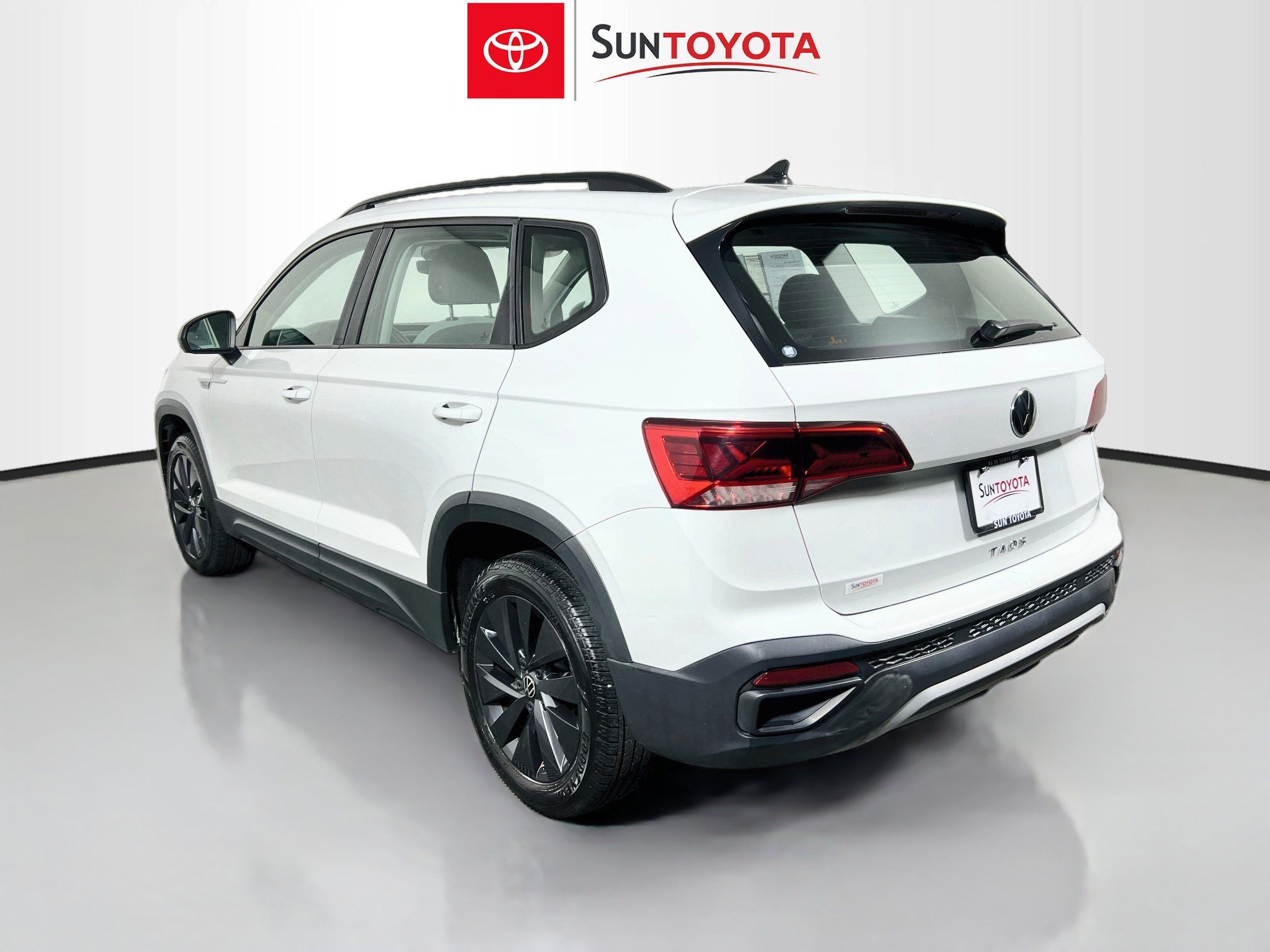 Used 2024 Volkswagen Taos S FWD image 6