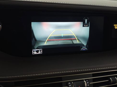 Used 2020 Lexus LS 500 AWD image 28