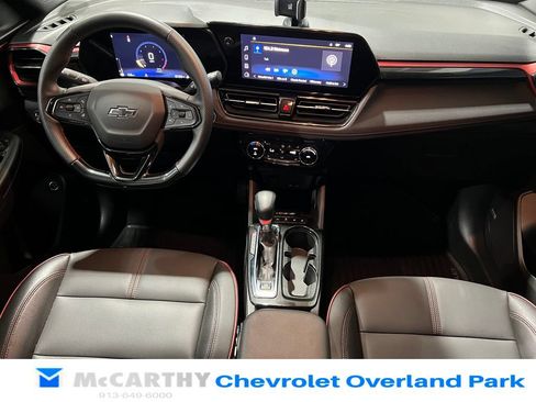 Used 2025 Chevrolet TrailBlazer RS w/ Convenience Package FWD image 27