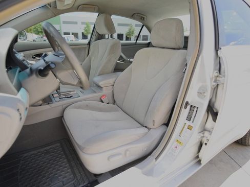 Used 2008 Toyota Camry LE FWD image 13