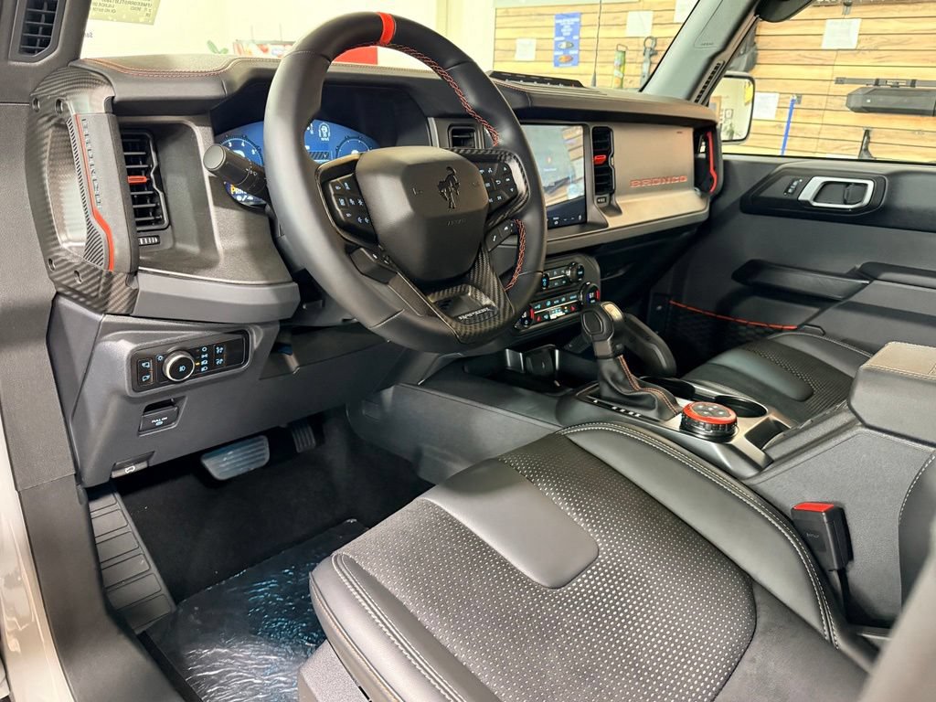 New 2026 Ford Bronco Raptor w/ Interior Carbon Fiber Pack AWD/4WD image 25