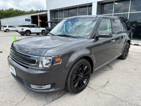 Used 2019 Ford Flex SEL w/ Equipment Group 202A FWD image 3