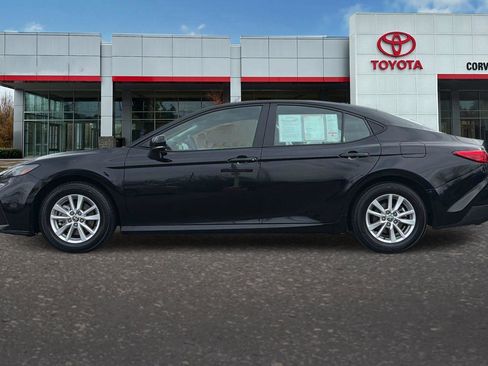 Certified 2025 Toyota Camry LE image 7