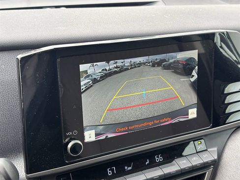 Certified 2025 Toyota Camry LE image 10