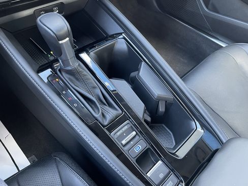 Used 2024 Honda Accord Touring image 19