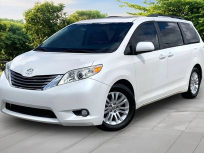 Used 2015 Toyota Sienna XLE Premium