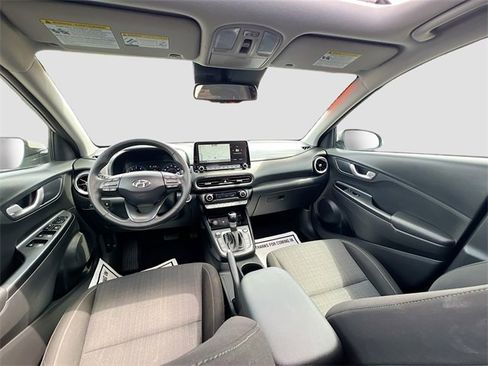 Used 2023 Hyundai Kona SEL w/ Convenience Package image 24