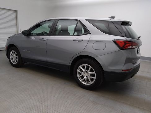 Used 2024 Chevrolet Equinox LS image 3