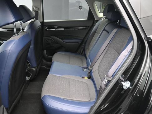 Certified 2025 Kia Seltos S AWD/4WD image 20