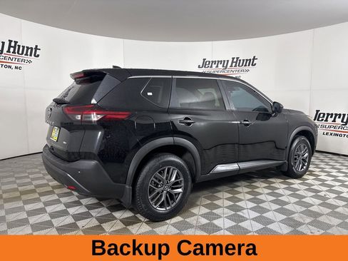 Used 2021 Nissan Rogue S image 6