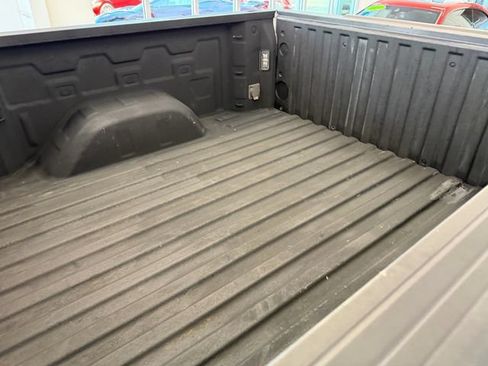 Used 2021 Chevrolet Silverado 1500 LT Trail Boss w/ Convenience Package II AWD/4WD image 15