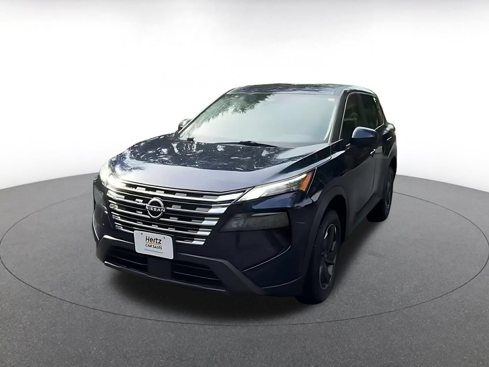 Used 2025 Nissan Rogue SV AWD/4WD image 6