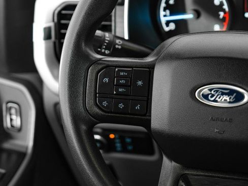 Used 2022 Ford F150 XLT image 14