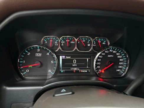 Used 2016 Chevrolet Silverado 2500 High Country w/ High Country Premium Package image 23