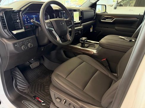 New 2026 Chevrolet Silverado 1500 RST w/ Convenience Package II AWD/4WD image 9