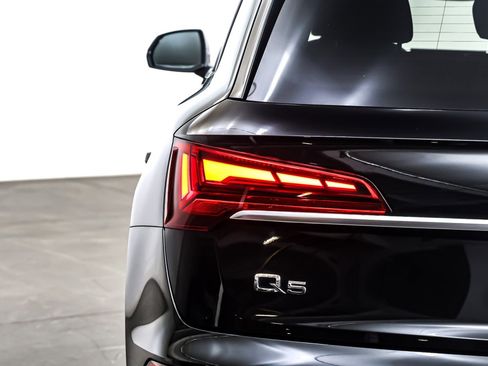 Used 2023 Audi Q5 2.0T Premium Plus w/ Premium Plus Package image 15
