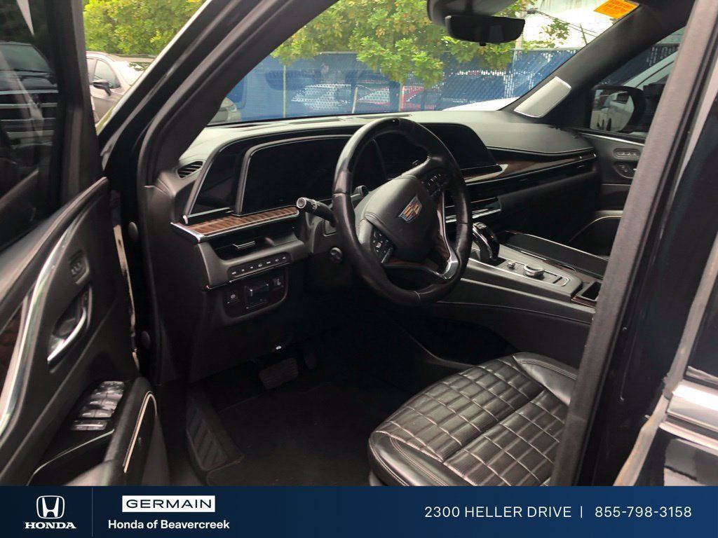 Used 2021 Cadillac Escalade ESV Premium Luxury Platinum AWD/4WD image 5