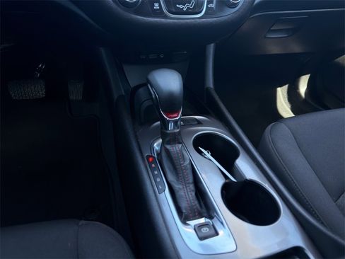 Used 2022 Chevrolet Malibu RS image 15