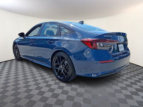 Used 2026 Honda Civic Sport image 4