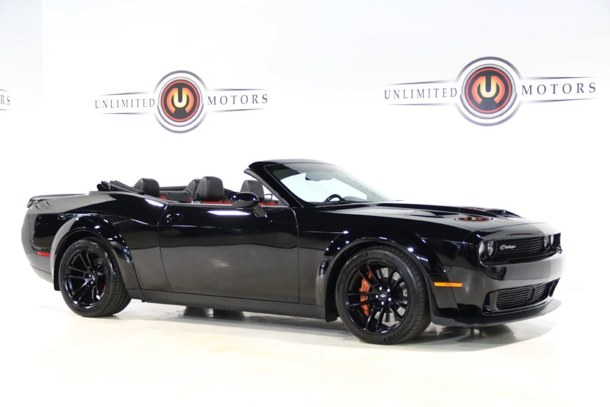 Used 2023 Dodge Challenger R/T Scat Pack RWD image 9