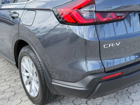 Used 2023 Honda CR-V EX-L image 16