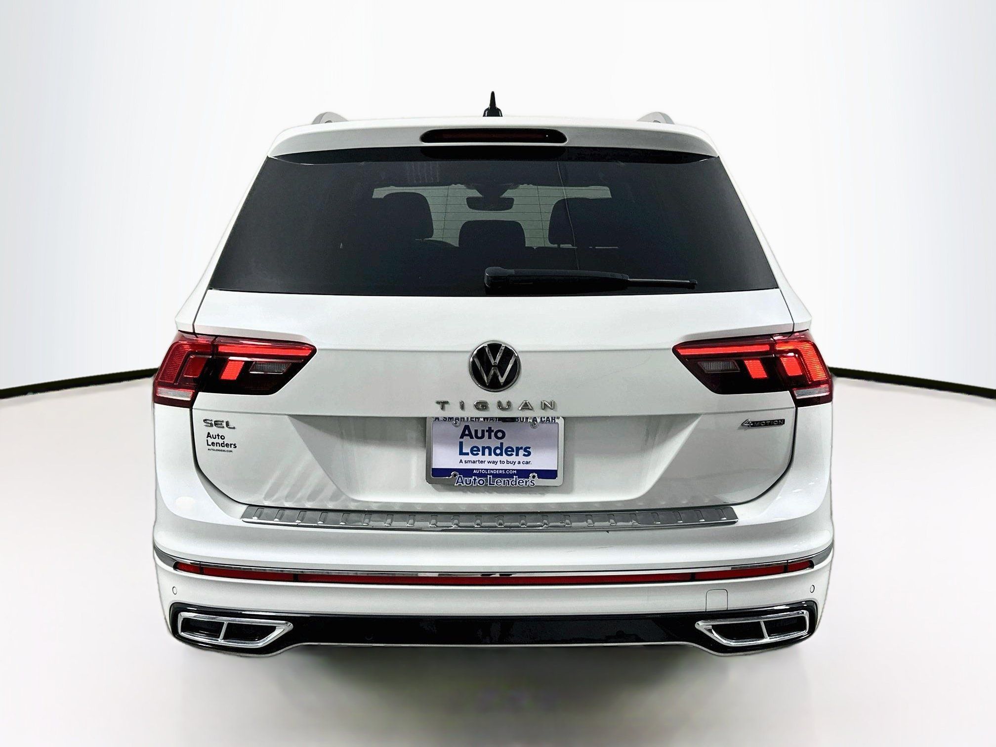 Used 2022 Volkswagen Tiguan SEL R-Line AWD/4WD image 6
