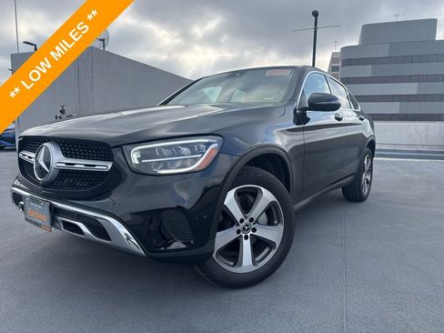 Used 2023 Mercedes-Benz GLC 300 4MATIC Coupe image 1