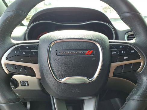 Used 2019 Dodge Durango SXT image 5
