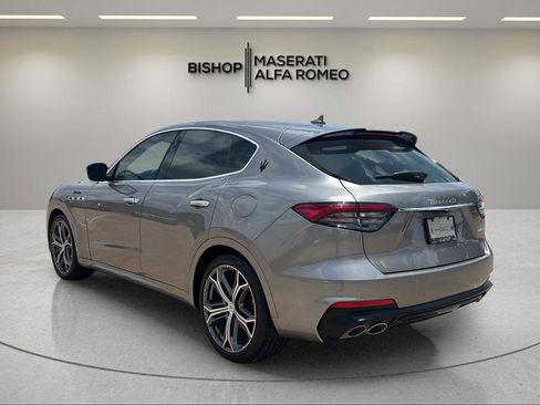 Used 2022 Maserati Levante Modena image 5