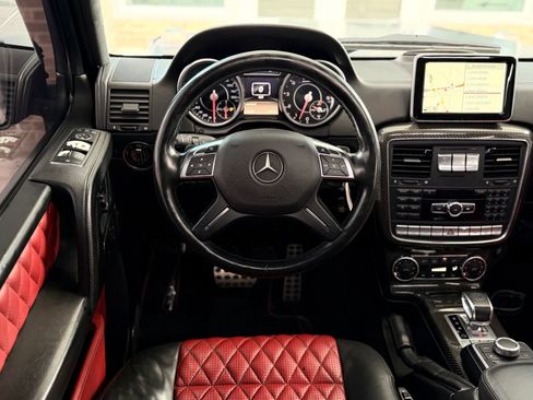 Used 2015 Mercedes-Benz G 63 AMG 4MATIC image 56