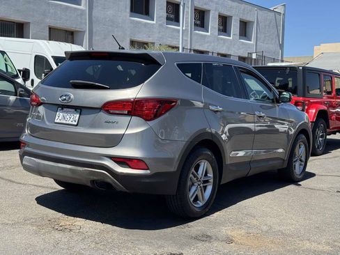 Used 2018 Hyundai Santa Fe Sport FWD image 11