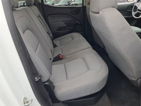 Used 2021 Chevrolet Colorado W/T w/ WT Convenience Package image 11