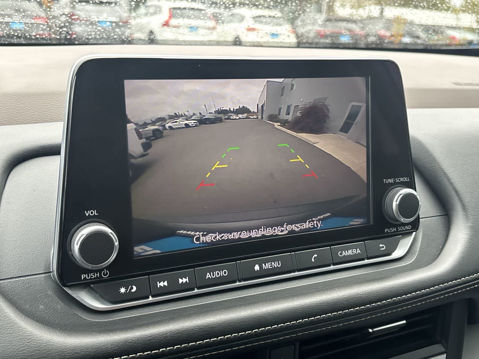Used 2023 Nissan Rogue S AWD/4WD image 20