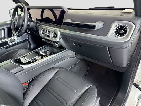 Certified 2025 Mercedes-Benz G 550 image 17