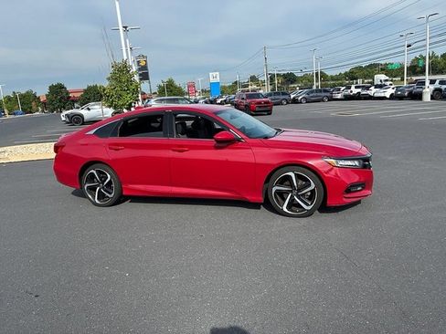 Used 2018 Honda Accord Sport image 5