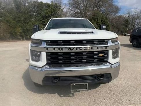 Used 2023 Chevrolet Silverado 2500 LT image 3