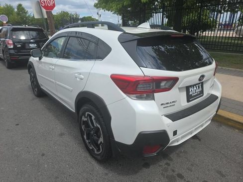 Used 2021 Subaru Crosstrek 2.5i Limited w/ Moonroof Package 2 AWD/4WD image 3