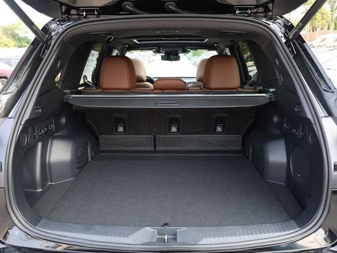 New 2026 Subaru Forester Touring AWD/4WD image 7